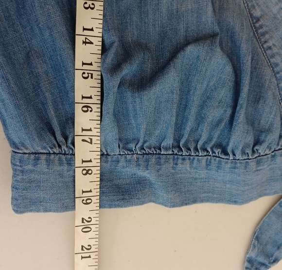 Madewell Denim Bell-Sleeve Wrap Top - Picture 15 of 16